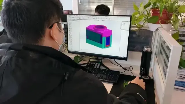 فريق RISING الهندسي يُعدّ رسومات مكوّنات حرارية على SolidWorks